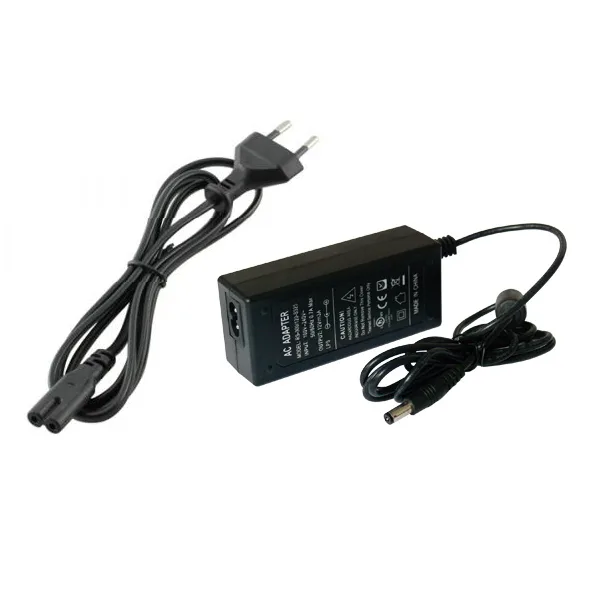 universal_netzteil_12v_dc_3a_3